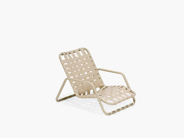 Oasis Crossweave Nesting Sand Chair