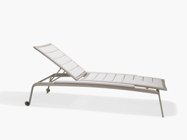 Seascape Chaise Lounge without Arms